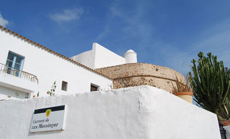 Alquiler de coches en Santa Eulalia