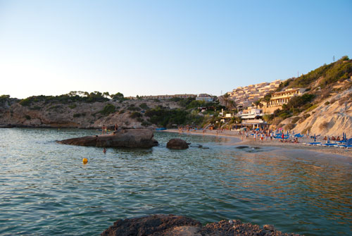 Alquiler de coches en Cala Tarida