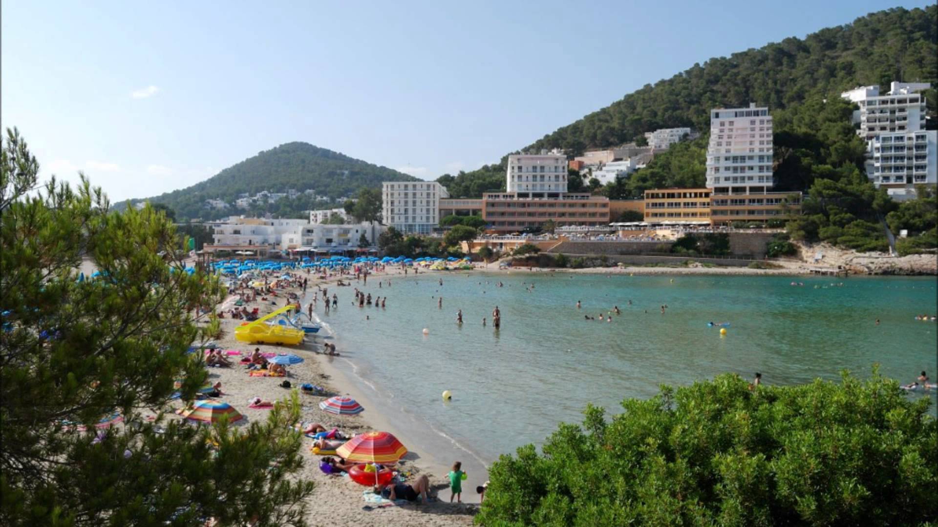 cala llonga playas de ibiza