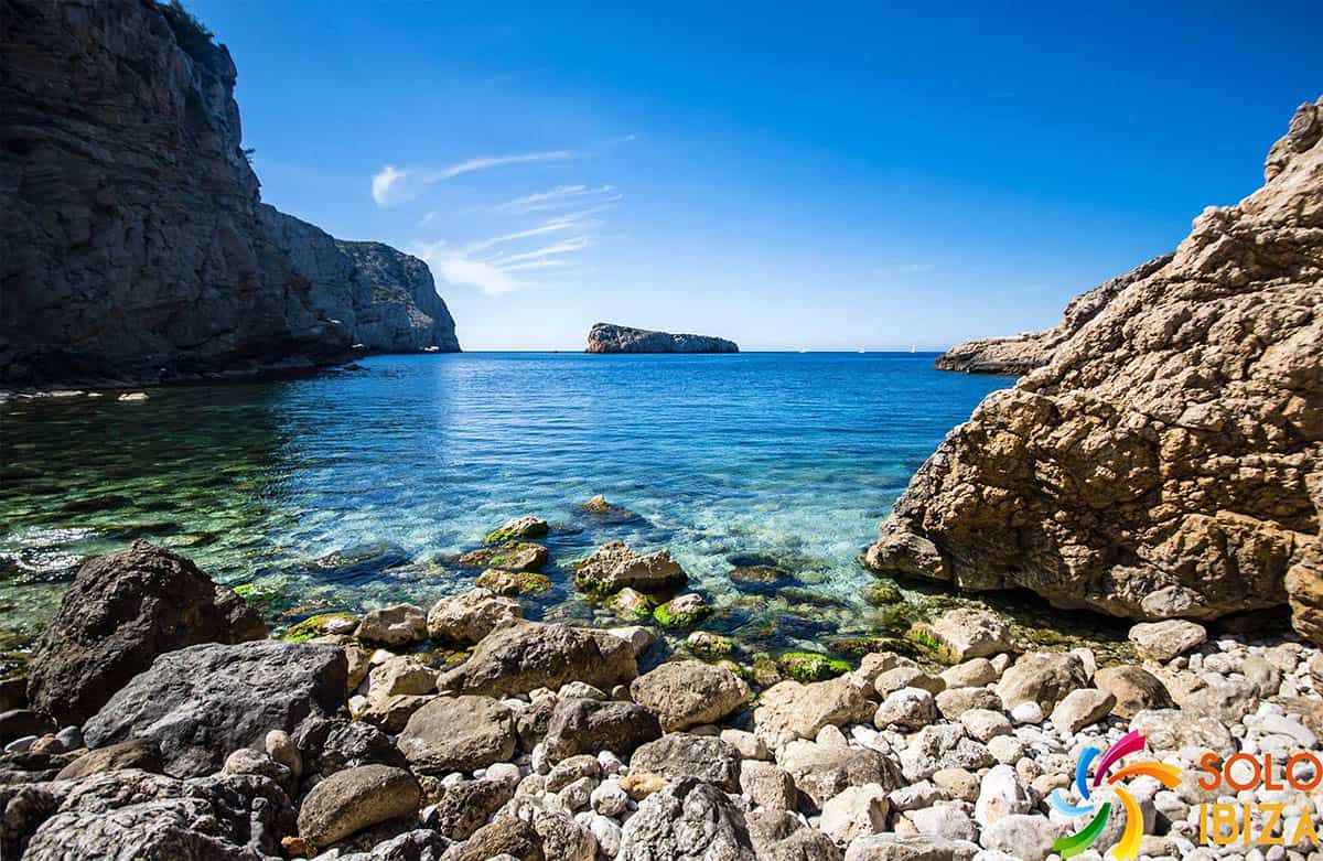 Las mejores calas de Ibiza que visitar este verano