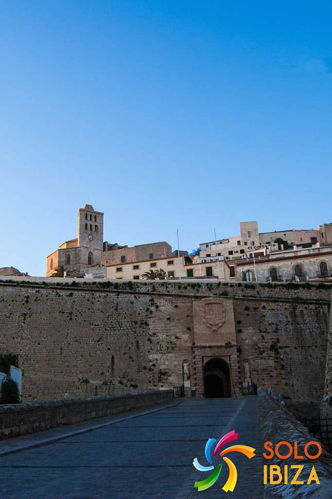 guia turismo ibiza ciudad